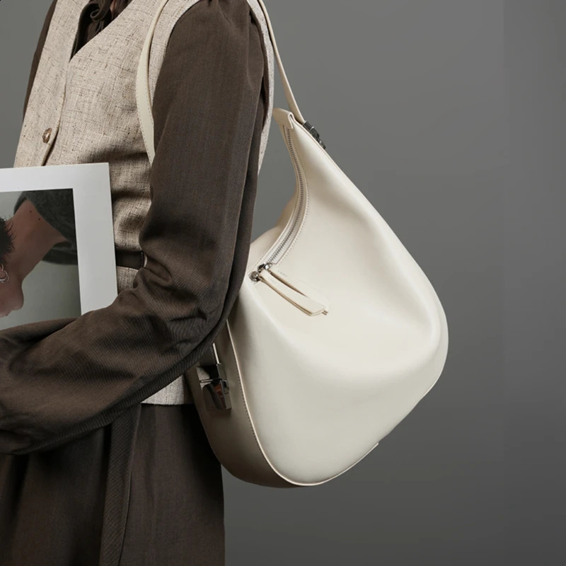Hifashion Cowhide Genuine Leather Large Crescent Shoulder Bags For Women Trend Half Moon Purses Hobo Ladies Handbags 240822