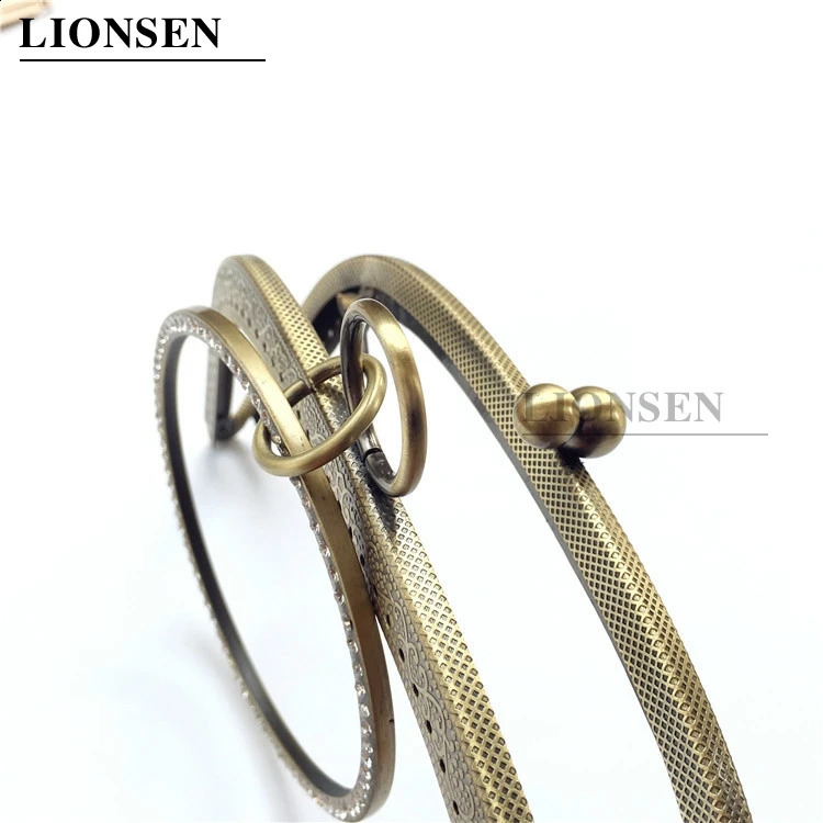 Lion 1 piece 18.5CM crystal ring metal wallet frame handle clutch bag accessories DIY kissing buckle lock embossed handbag hardware 240821