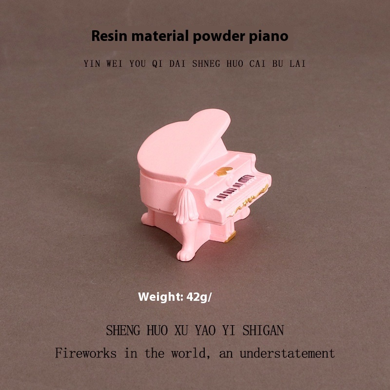 Cute piano models, creative ornaments, musical instruments, guitar playing scenes, doll houses, passing homes, resin tabletop decorations