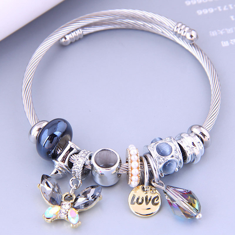 Noble butterfly tassel bead bracelet with adjustable opening for ladies' ethereal charm
