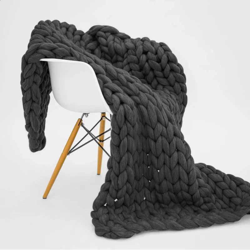 Drop Merino Wool Chunky Knitted Blanket Winter Thick Yarn Bulky Knitting Blankets Handmade Large Big Sofa Bed Blanket 240821