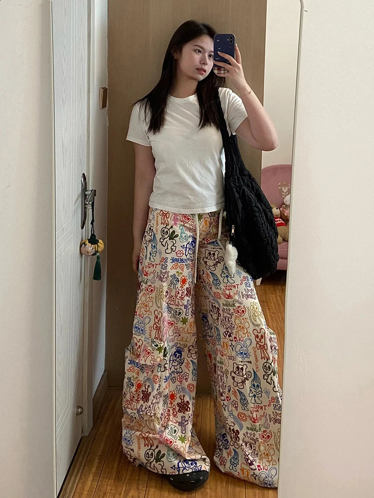Womens Graphic Print Cargo Pants Y2k 2000s Streetwear Vintage Loose High Waist Trousers Harajuku Wide Pants Aesthetic Clothes 240821