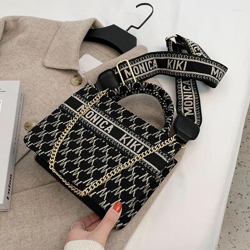 3 Evening Bags Fashion Top Handle Women Handbags Printed Letters Wide Strap Chain Crossbody Shoulder Large Capacity Tote Sac 4