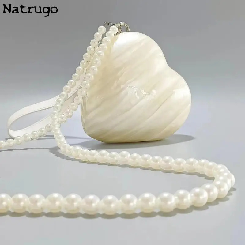 Large pearl chain acrylic pericardium elegant ner evening party cute wallet hard clutch womens bag 240822