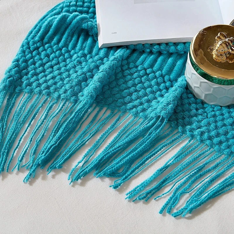 Teal Knitted Decorative Throw Blankets for Couch Bedroom and Officeroom Textured Soft Warm Gift Big Knit Blanket with Tassel 240821