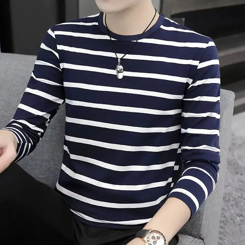 Fashionable Oneck fully matched striped Tshirt for mens autumn item oversized casual floral long sleeved Korean 240822