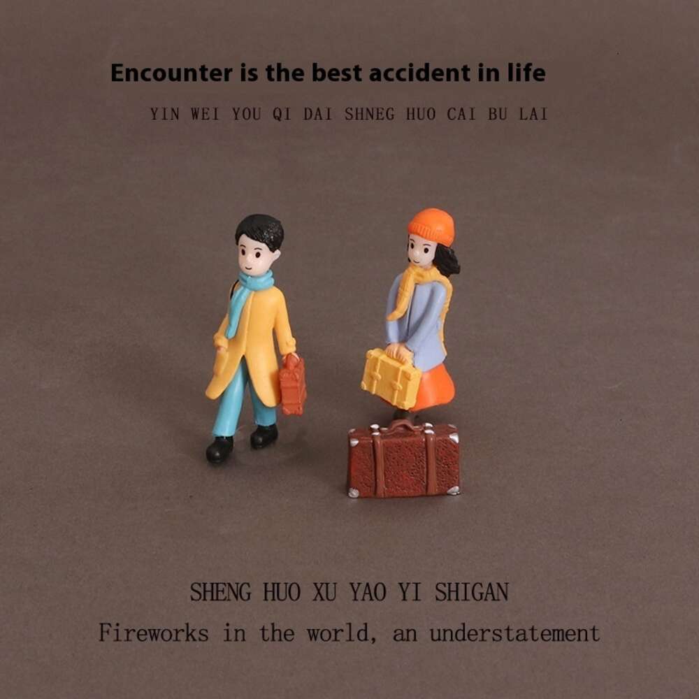 New Creative Travel Encounter Couple Lage Model Mini Ornament Miniature Scene Decoration Resin Crafts