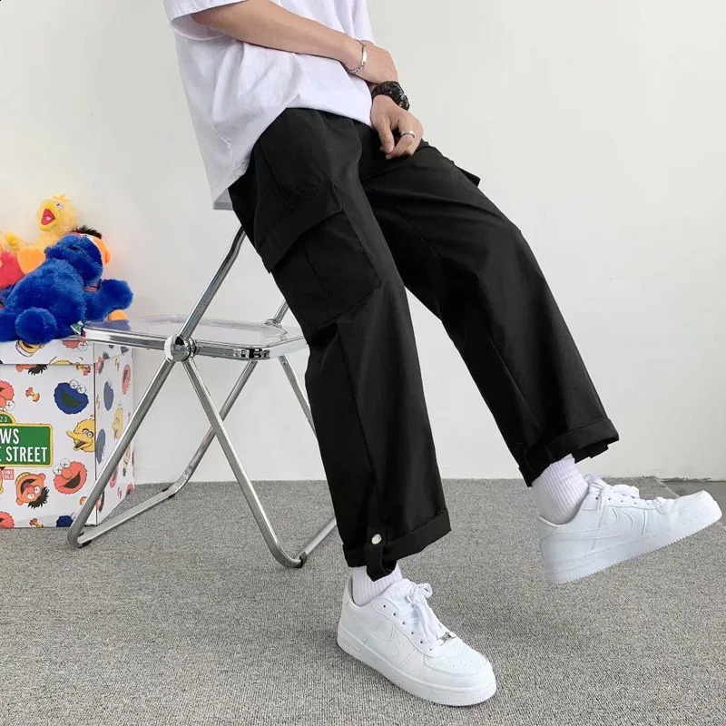 Solid Color Multiple Pockets Cargo Pants Classic Straight Cylinder Loose Broad Leg Waist Drawcord Street Casual Male Trousers 240822