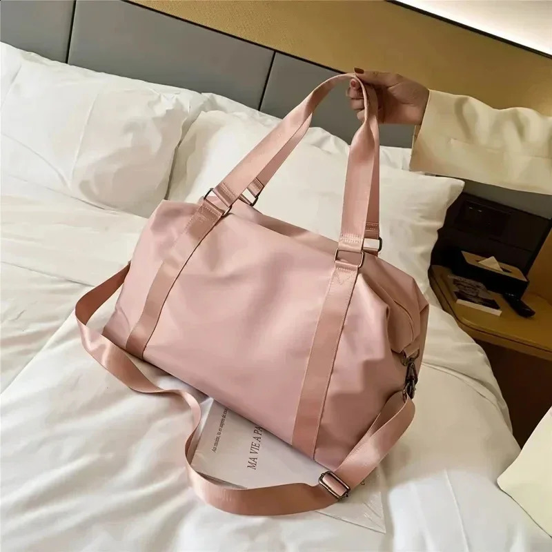 Home>Products>Fitness Bags>Womens Yoga Bags>Wet Dry Separation Waterproof Large Capacity Short Distance Travel Bag 240821