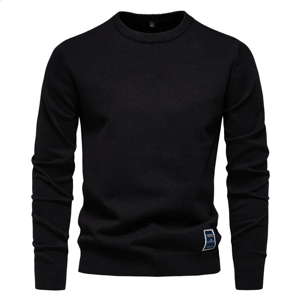 autumn and winter Pullover mens sweater Oneck solid color long sleeved warm casual fashion clothing 240821