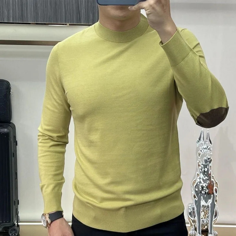 Business and leisure solid round neck knitted floral autumn mens clothing fashionable comfortable spliced long sleeved sweater 240821