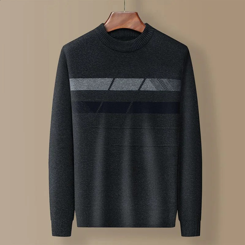 Autumn and Winter Mens Thick Plain Sweater Fashion Casual Edition Round Neck Long Sleeve Knitted Warm Bottom Top 240821