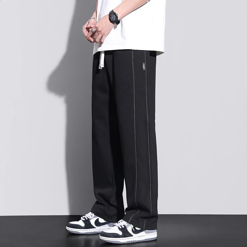 Autumn Winter Elastic Waist Loose Casual Straight Pants Homme Drawstring Comfortable Sweatpants Male All-match Trousers 240822
