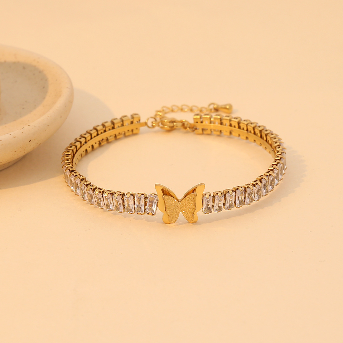 New Zirconia Stainless Steel Bracelet with Dripping Oil Eyes, Unique Design, Charm, Love Jewelry