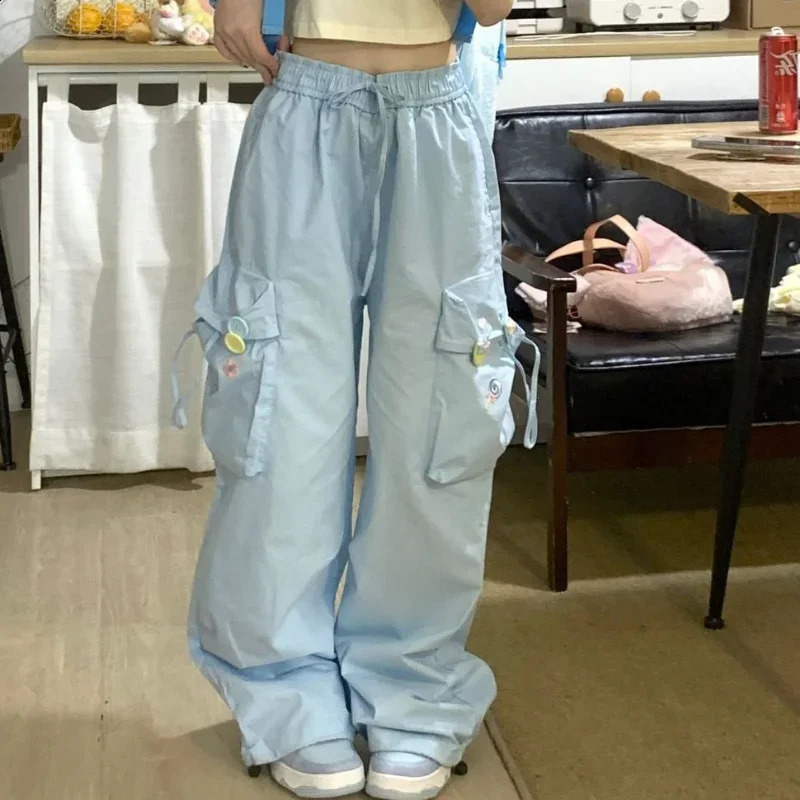 Blue Sweet Japanese Versatile Trend Embroidered Casual Trousers Women Summer High Waist Loose Multi Pocket Wide Leg Cargo Pants 240822