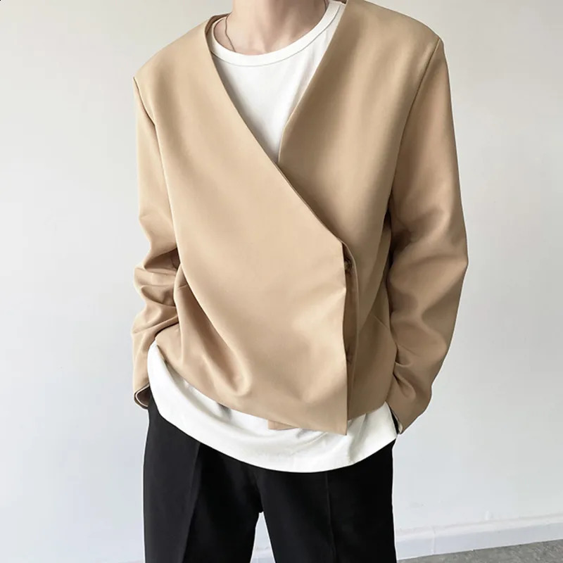 IEFB Autumn Personality Mens Collarless Short Suit Coat Simple Trend Black Oversized Asymmetric Breasted Clothes Y9248 240821