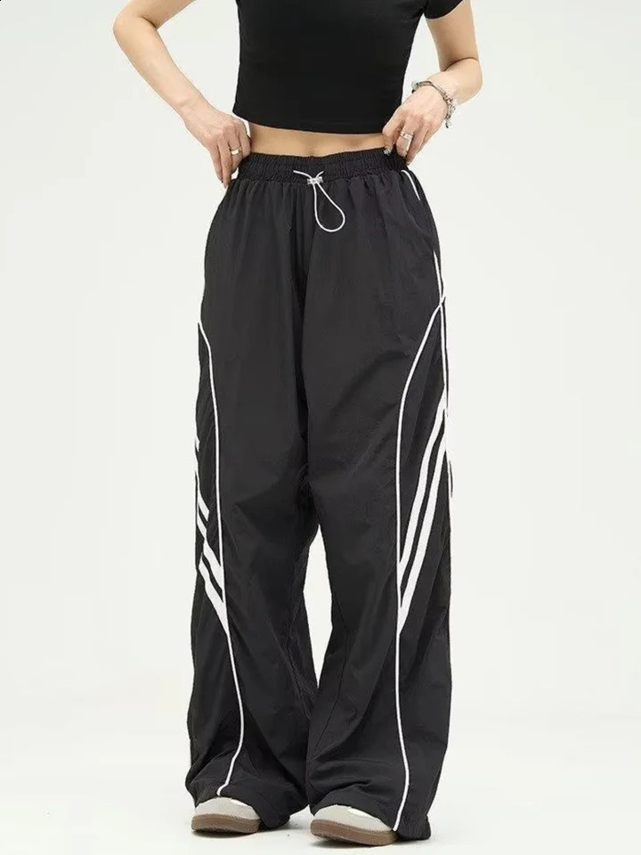 Blending Style and Comfort All-Season Long-Length Y2K Sports Sweatpants with Convenient Pockets Elastic Waist - Perfect for Da 240821