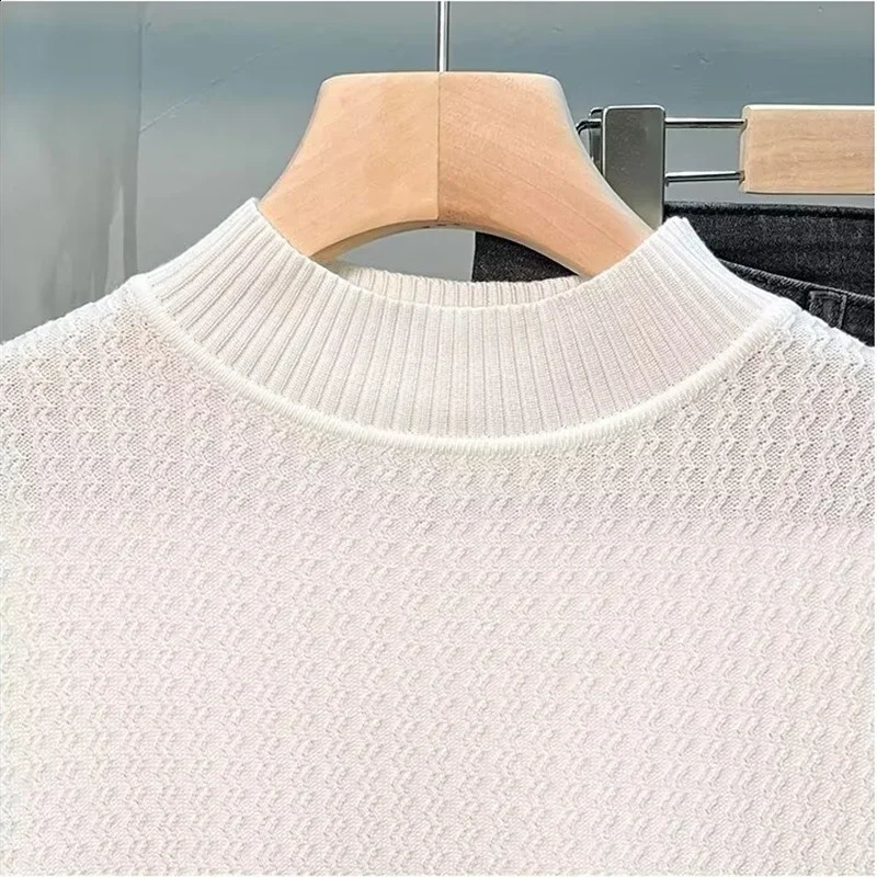 Mens Spring and Autumn Solid Color Casual with Bottom Line Japanese Trend Single Pull Knitted Sweater Half High Collar 240821