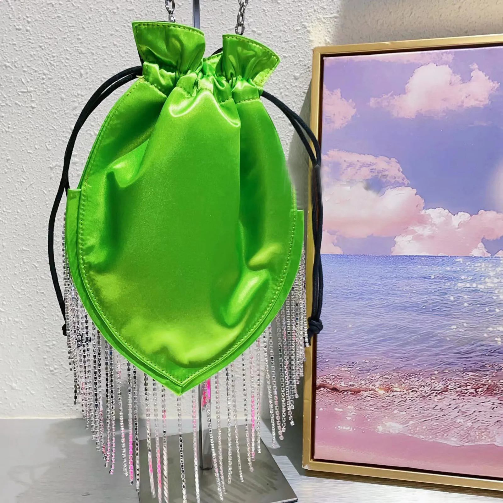 Fashionable shiny dress wallet edge tassel diamond satin ball evening bag womens Crsosbody handbag clutch bead 240821