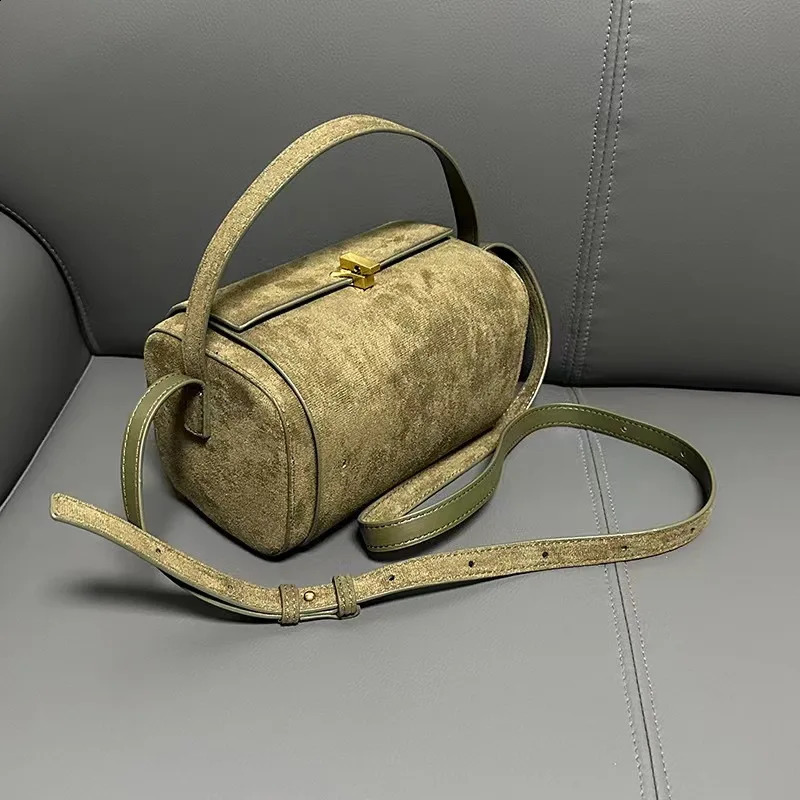 High end texture niche design lock Boston small square luggage retro velvet casual shoulder cross body bag handbag 240822