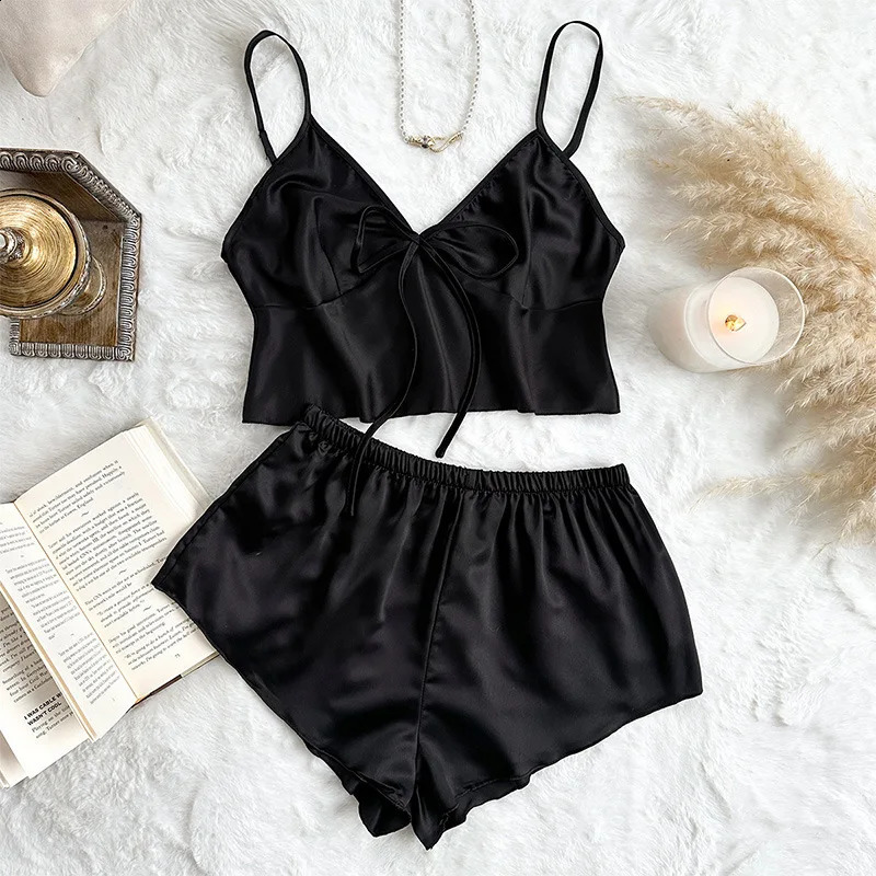 Red Ice Silk Pijamas Sexy Lingerie Lady Summer Night Wear Mini Strap Top shorts Solid Color Home Clothing 2Pcs Pyjamas Suit 240822