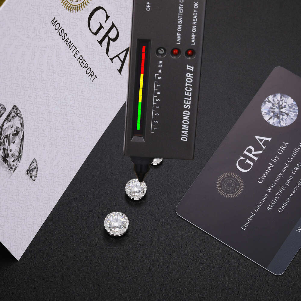 New Fashion Pass Diamond Tester 5mm 6.5mm 8mm Moissanite Stud Earrings Sterg Sier Magnetic Halo Earings Jewelry For Men