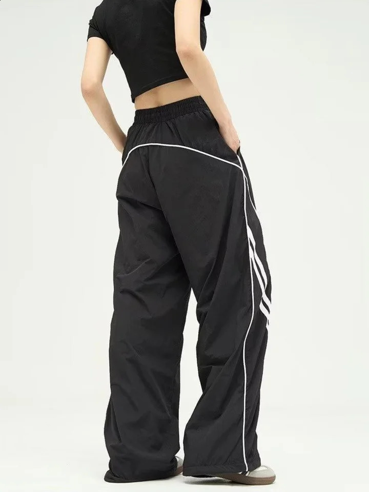 Blending Style and Comfort All-Season Long-Length Y2K Sports Sweatpants with Convenient Pockets Elastic Waist - Perfect for Da 240821
