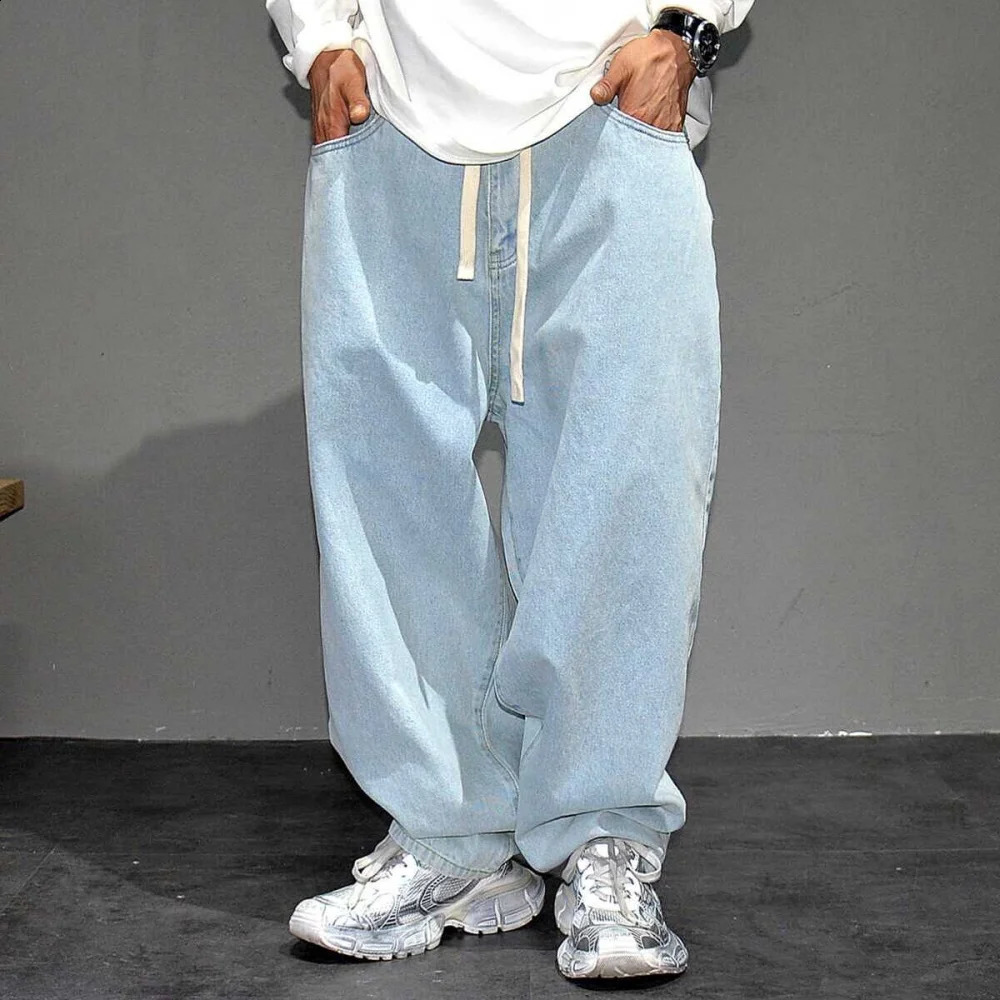 Japanese Streetwear Light Blue Baggy Jeans For Man Pants Harajuku Vintage Denim Trousers Korean Fashion Hip Hop Harem Pants Male 240821