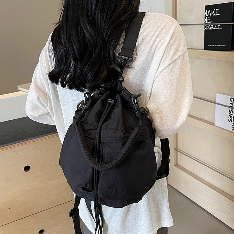Casual Soft Puffer Bucket Bag Drawsting Padded Women Shoulder Bags Lightweight Nylon Handbags Simple Small Tote Shopper Purses 240821