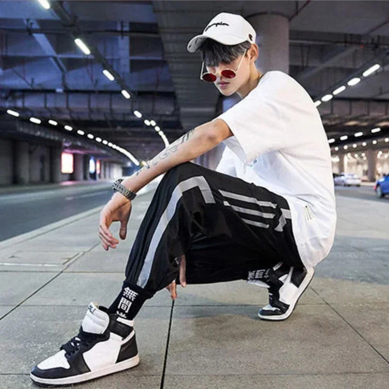Trousers Man Hip Hop Cargo Pants for Men Summer White Harem Y2k Long with Korean Style Loose Techwear in Harajuku Fashion 240822