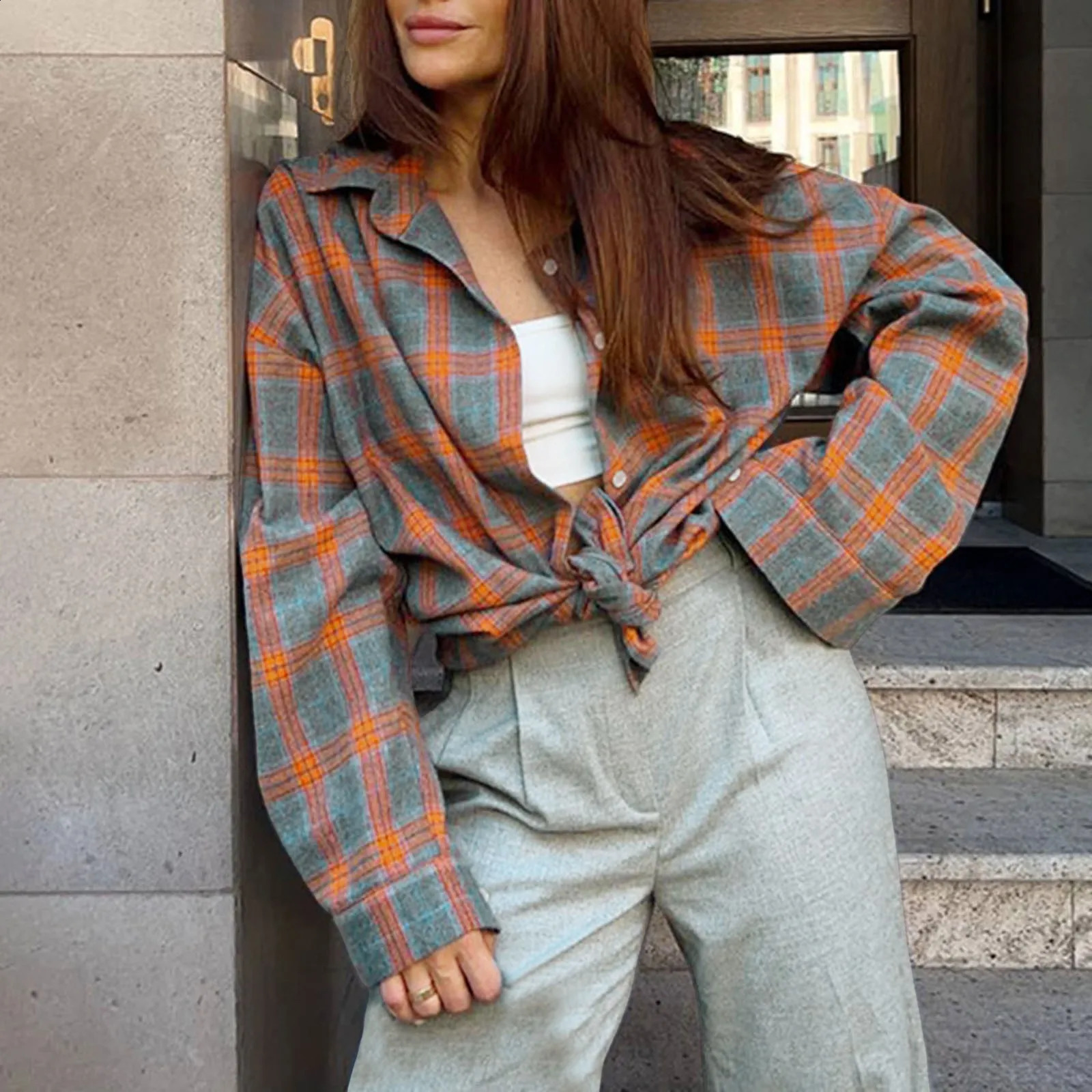 Womens plain long sleeved business work top with collar button up fashionable version oversized shirt pockets 240822