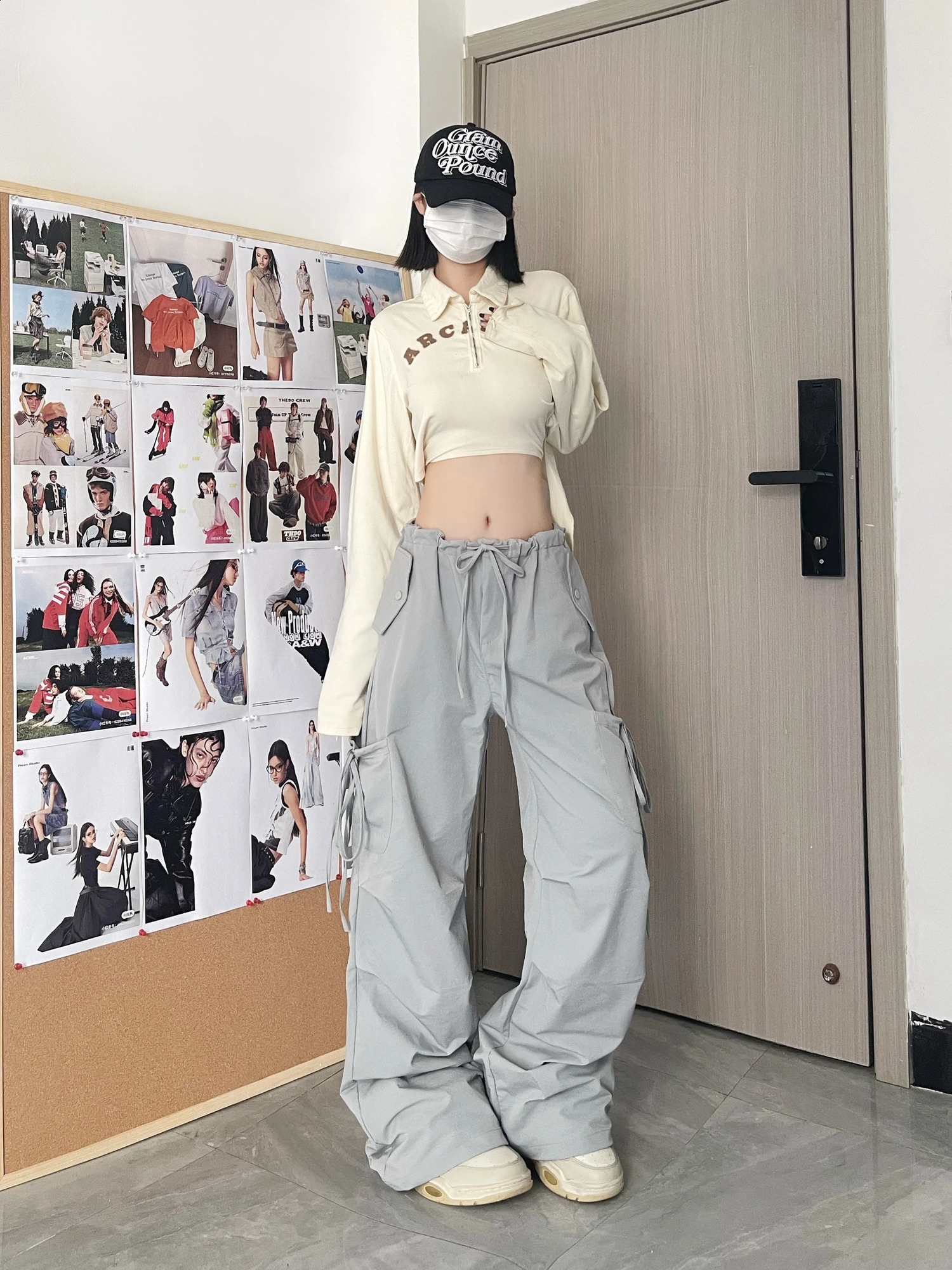 Womens Grey Y2k Cargo Pants Streetwear Harajuku Japanese 2000s Style Baggy Parachute Pants 90s Vintage Trousers Fashion Clothes 240821