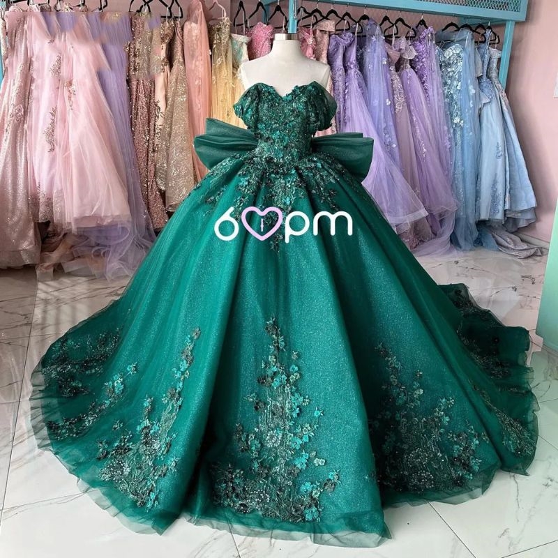 Blackish Green Shiny Off Shoulder Quinceanera Dresses ral Applique Lace Beads Bow Princess Sweet 15Year Old Party Dress