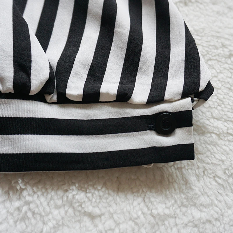 Women Shirt Black and White Striped Button Down Long Sleeve Oversize Boyfriend Blouse Tops Female Basic Outfit 240821