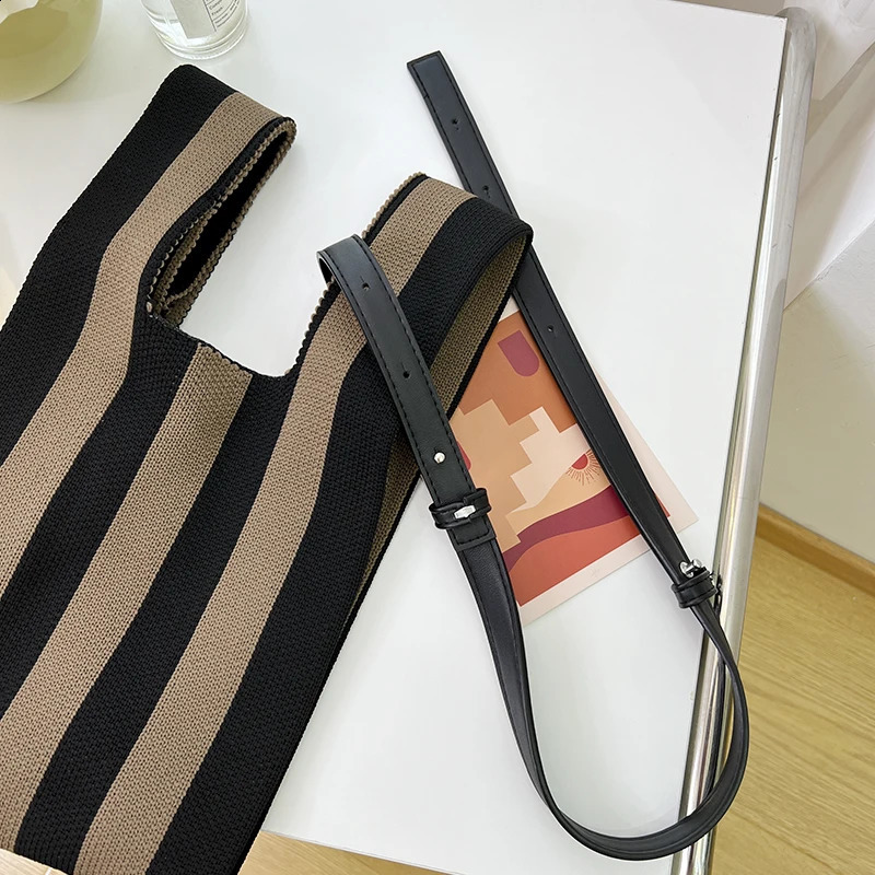 1pc 95m 150cm Bag Strap Handle for Handbag Adjustable PU Leather Strap Shoulder Crossabody Bag DIY Replacement Accessories Parts 240821