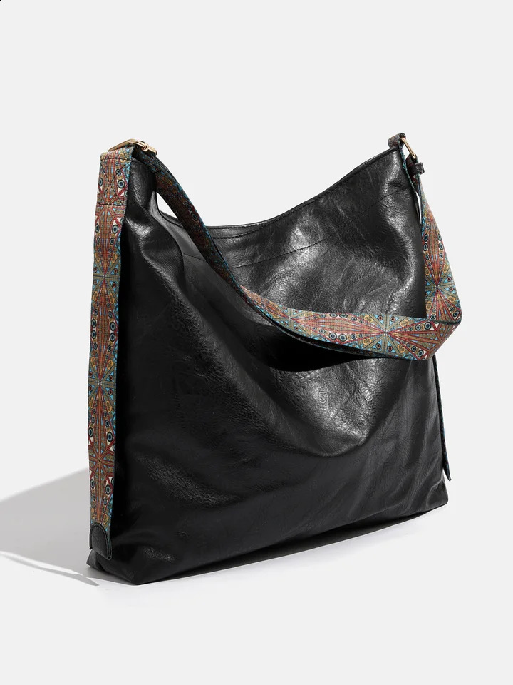 Large capacity fashionable and textured commuting bag for womens versatile single shoulder underarm tote highend flor 240821