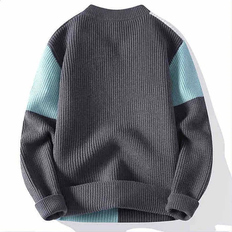 autumn and winter plush thick contrast round neck fashionable and stylish loose and handsome long sleeved sweater 240829