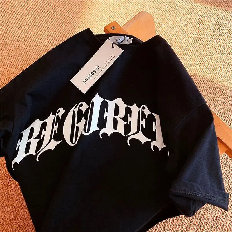 European and American Harajuku cross printed graphic Tshirt fashionable Y2K street retro hiphop mens womens oversized 240822