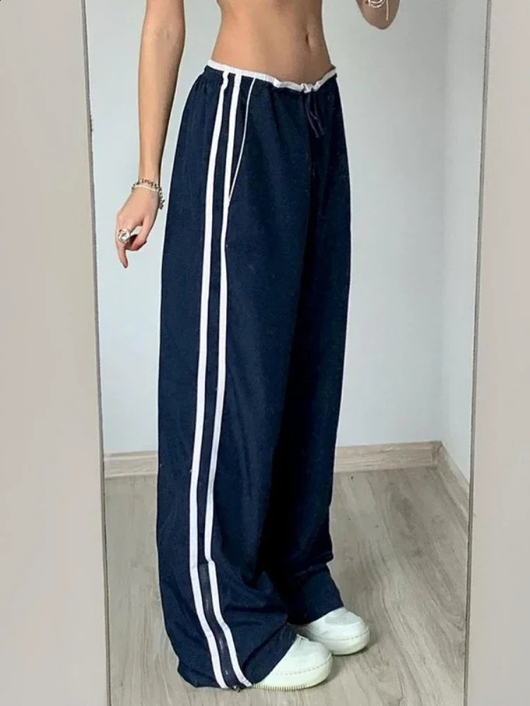 Low Waist Sports Sweatpants Streetwear Y2K Cargo Pants Harajuku Baggy Trousers Side Stripe Elastic Korean fashion 240821