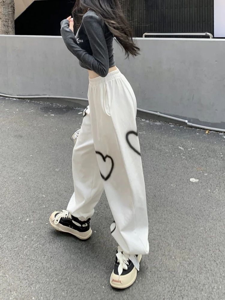 QWEEK Hippie Vintage Baggy Pants Women Y2K Retro Streetwear Heart Print Sweatpants Harajuku Oversize Jogger Korean Fashion 240821