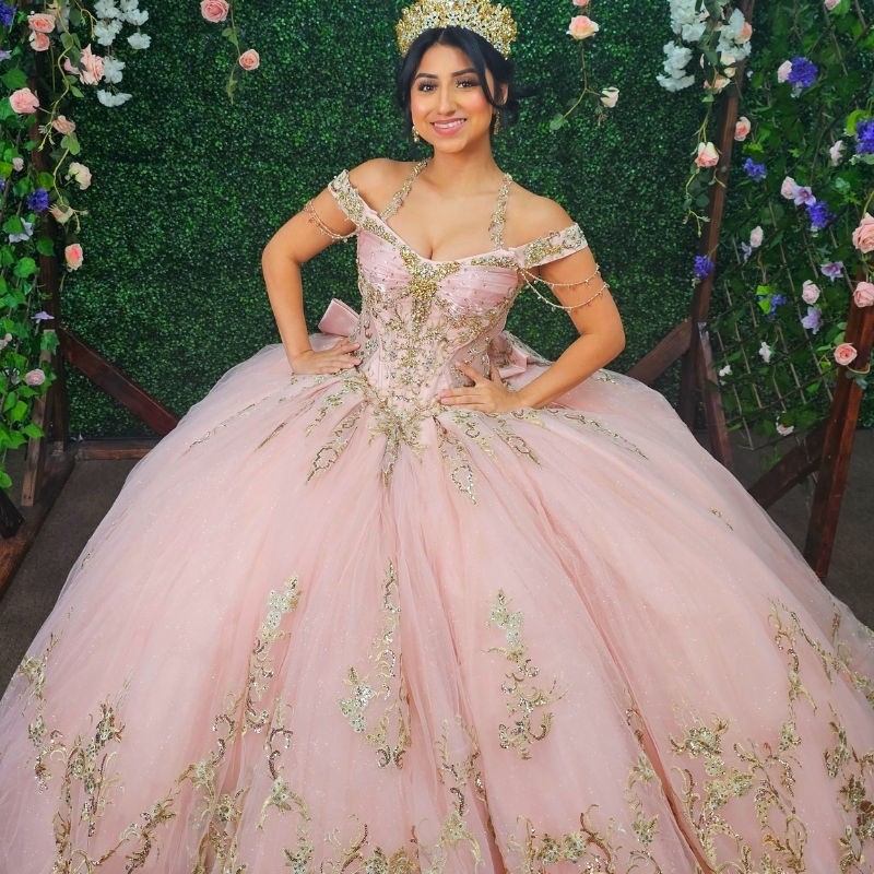 Pink Shiny Quinceanera Dresses Off The Shoulder Princess Applique Lace Beads Crystal Tull Sweet 16 Birthday Party Vestido De 15 Anos