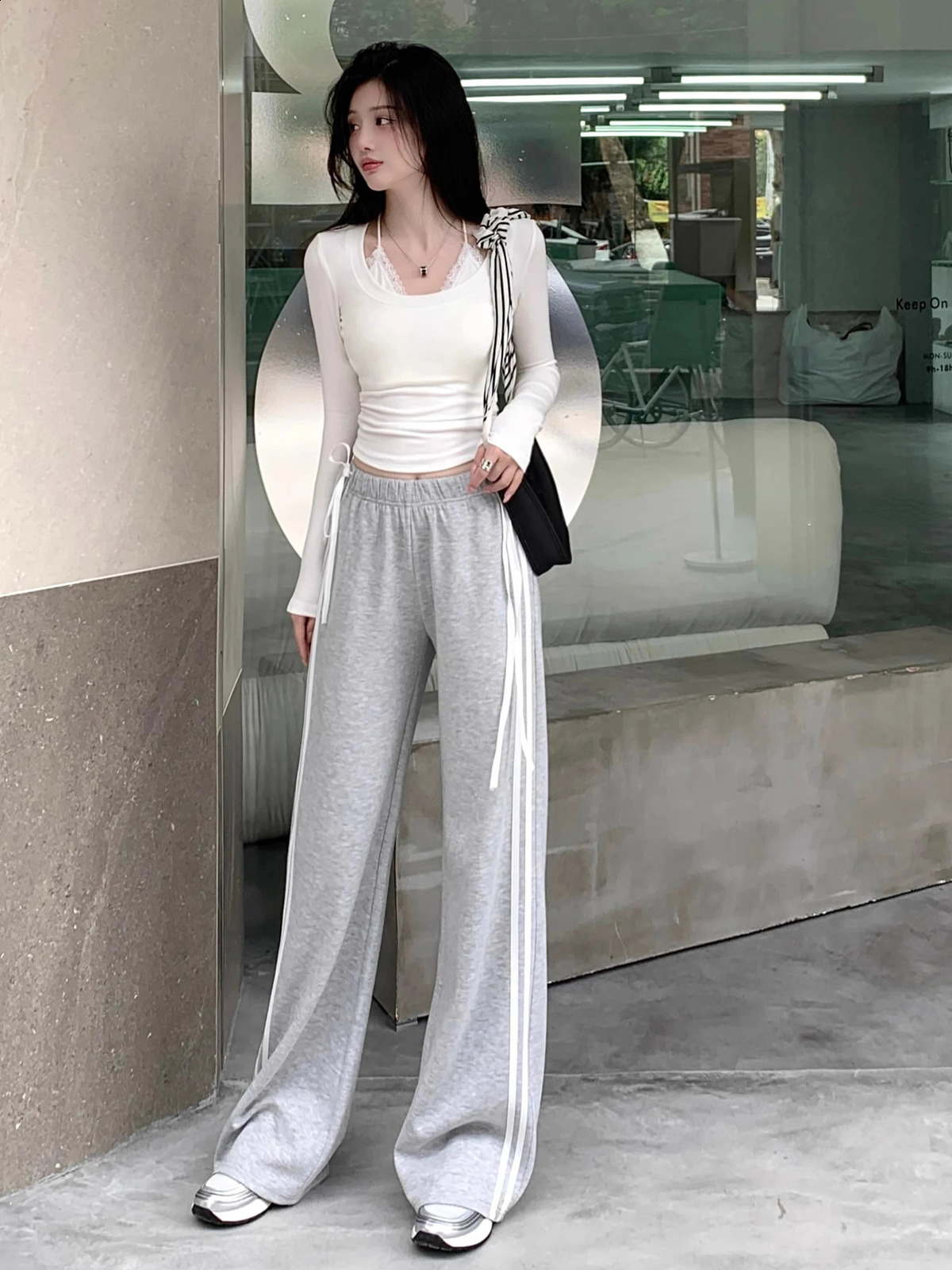 QWEEK Y2k Striped Sweatpants Women American Retro Gray Sports Pants Sweet Bow Bandage Low Waist Casual Straight Leg Trousers 240821
