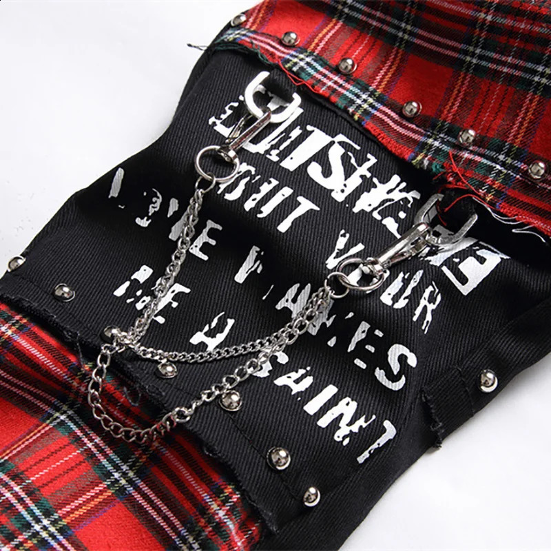 Mens Scotland Red Plaid Tartan Patchwork Jeans Punk Rivet Patch Black Denim Pants Skull Letters Printed Slim Straight Trousers Z260315