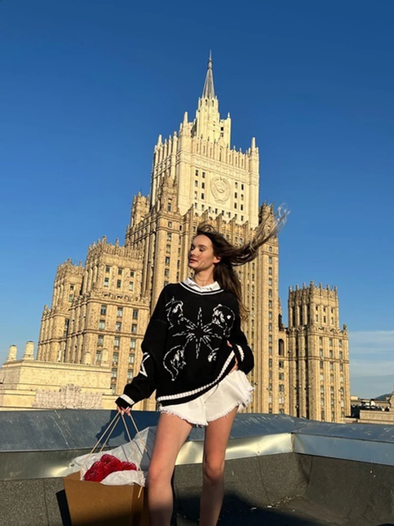 Vintage Star graphics Harajuku Oversized Y2K Sweater Women Knitted Sweater Print Winter Thick Female Pullovers Casual Tops 240821