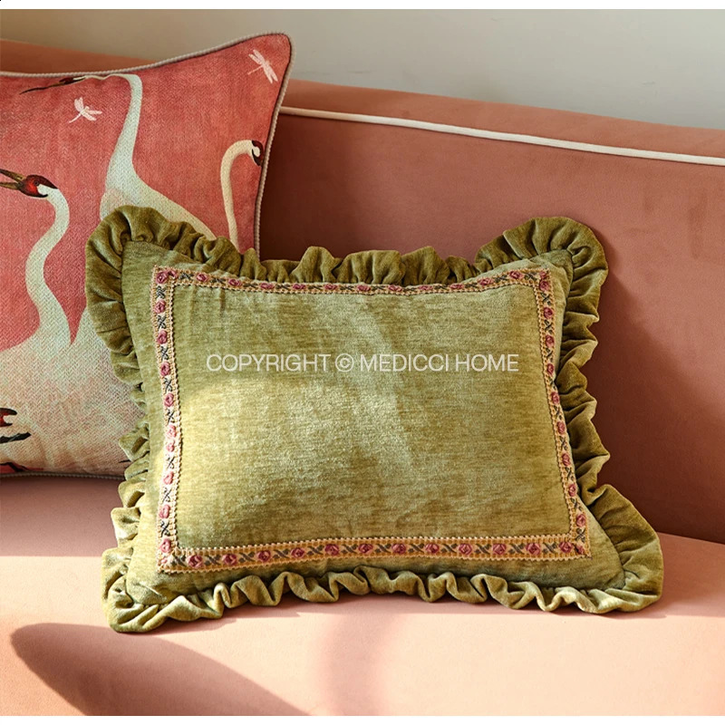 Medicci Home GG Style Inspired Dancing Crane Decorative Cushion Cover High Grade French Retro Pillow Case 45x45cm For Sofa Couch 240821