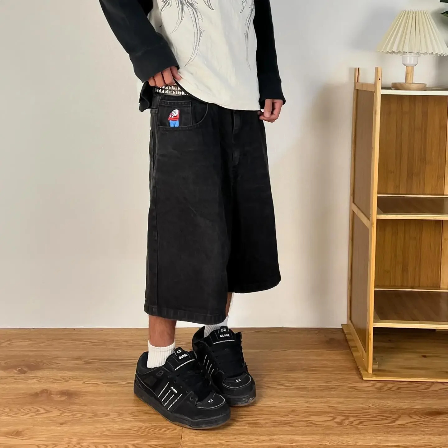 JNCO Mens Vintage Streetwear Embroidery Snake Graphic Wide Leg Denim Pants Baggy Gym Shorts Men Skateboard Jeans Shorts 240822