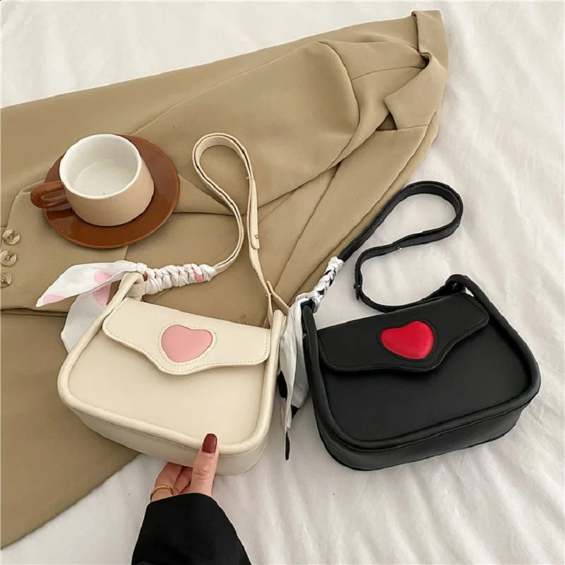Sling Bag Women Korean Style Cute Shoulder Bag Soft Leather Crossbody Bag Underarm Bag 240822