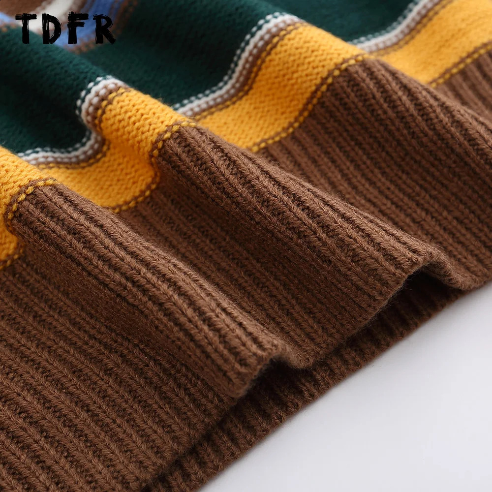 Contrast horizontal striped sweater mens autumn retro casual loose collar long sleeved knitted floral men 240821