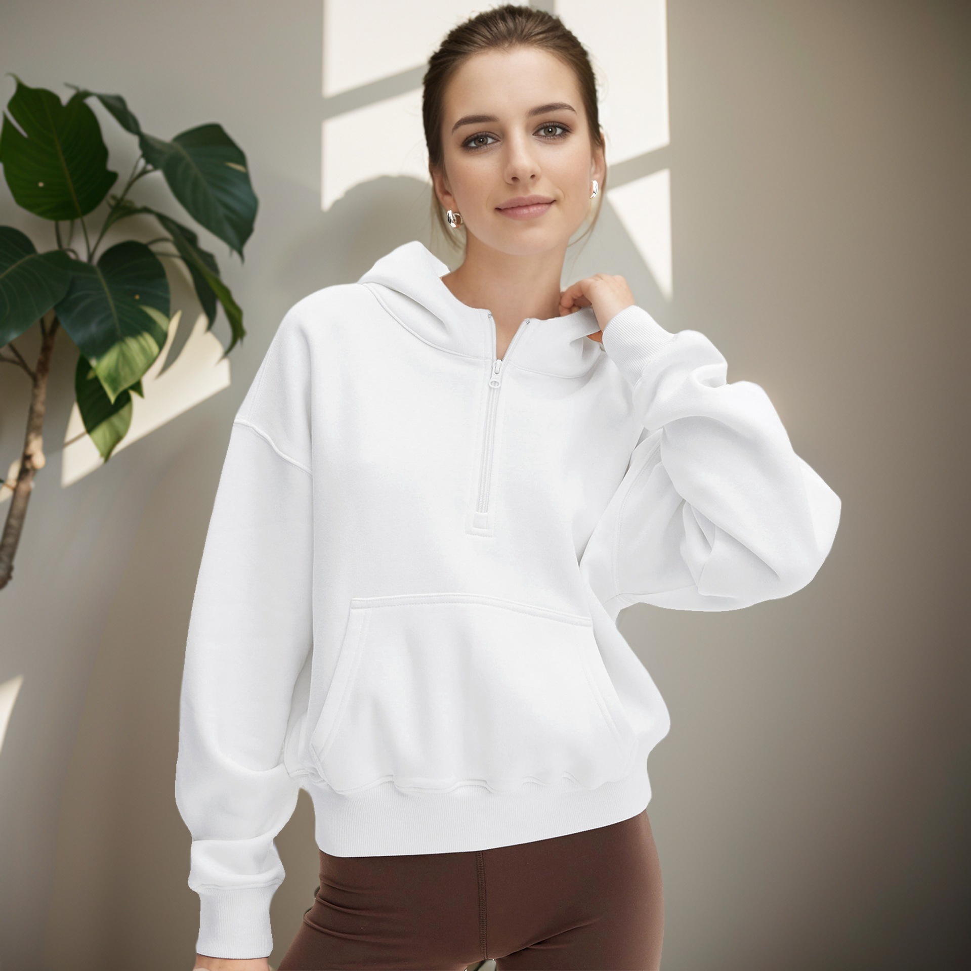 Personalized fashion brand half zip fashionable loose fitting pullover hoodie, long sleeved top dongdumaoyi
