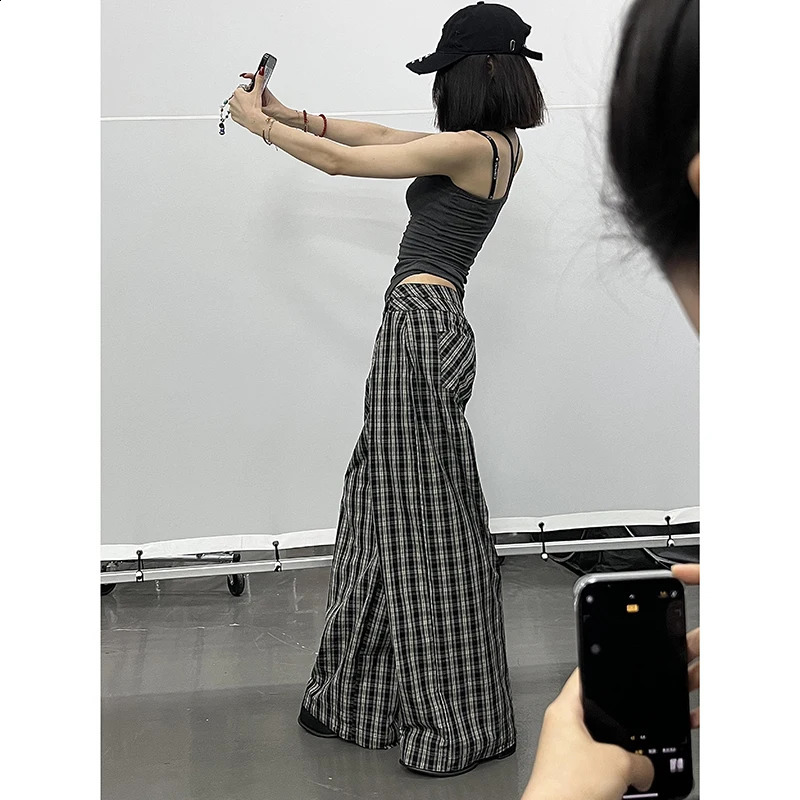 Deeptown Vintage Y2k Black Plaid Womens Casual Pants Harajuku Oversized Korean Fashion Trousers Baggy Autumn Wide Leg Slacks 240821